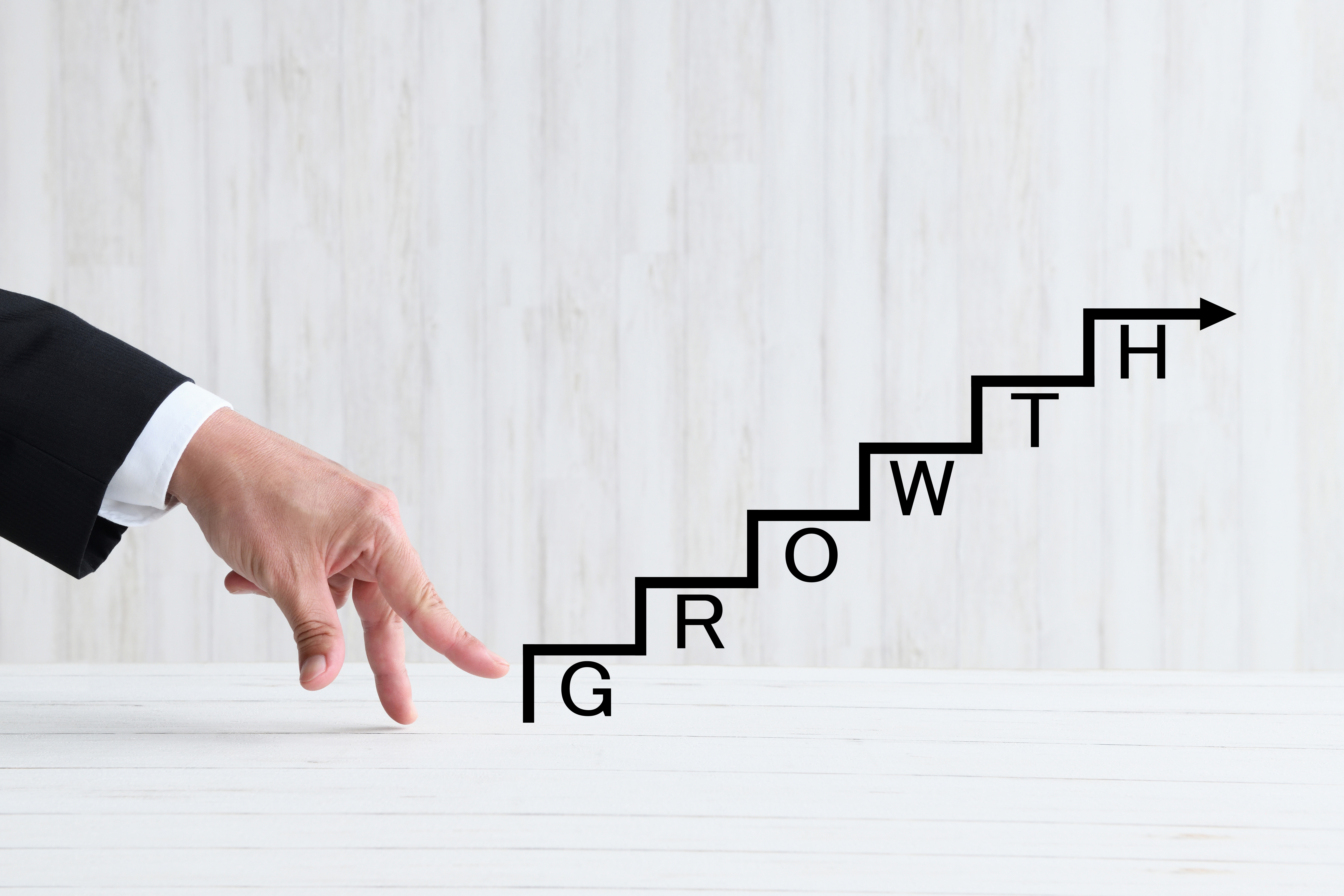 DX人材は「育てる」のか、「育つ」のか—学び続ける環境が生む...